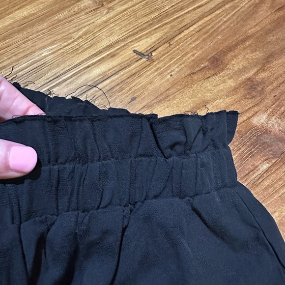 Lucca Women’s Black Polka Dot Pull On Elastic Waist Shorts Resort Wear - Picture 5 of 10